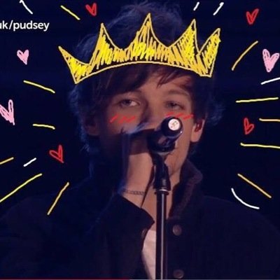 Crystal Hathaway - Twitter Profile Picture of Crystal Hathaway (@GuitarandLarry) on Twitter