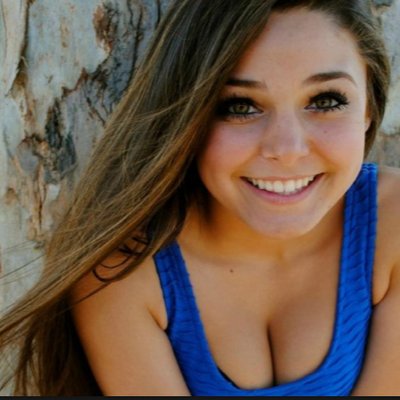 Profile Picture of Emma Cramer (@bruhitsemma1) on Twitter