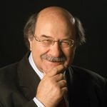 Profile Picture of Antonio Skármeta Vranicic (@skarmeta.antonioo) on Instagram