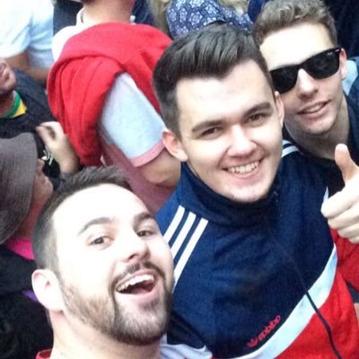 Profile Picture of Adam Hodson 🐝 (@AdamHodson17) on Twitter