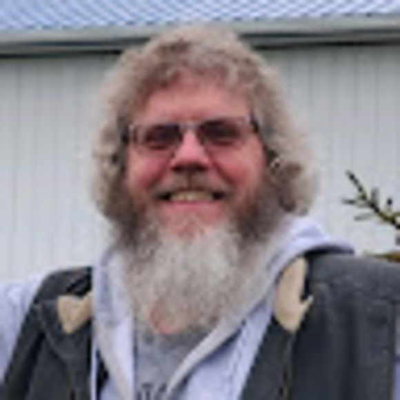 Brian Klee - Poshmark Profile Picture of Brian Klee (@brianjohnklee) on Poshmark