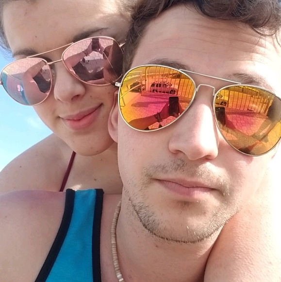 Profile Picture of Brittney Rosselle (@shadybaby73) on Poshmark