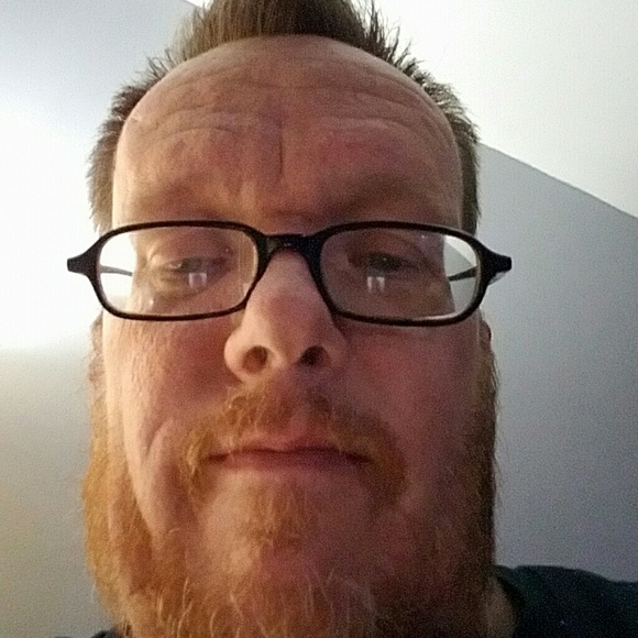 Profile Picture of Jason Lash (@speedy12508) on Poshmark