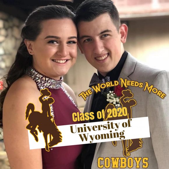 Profile Picture of Travis Larkin (@chi11axwyo) on Poshmark