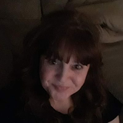 Profile Picture of Kim Simmerman (@kss9802) on Twitter