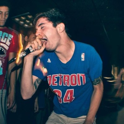 Profile Picture of Chris Pfeiffer (@cruthpfeiffer) on Twitter