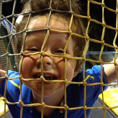 Profile Picture of Derek Farrell (@degs11) on Twitter