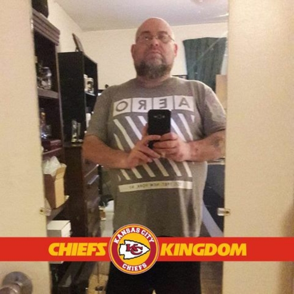 Profile Picture of Steve Kornfield (@the_kornfields) on Poshmark