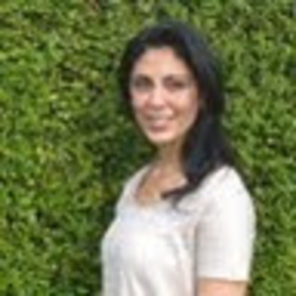 Profile Picture of Parastou Eliaszadeh (@parastoue) on Poshmark