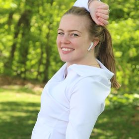 Profile Picture of Emily Coffman- Former Athlete | College Health (@liveyourpb) on Pinterest
