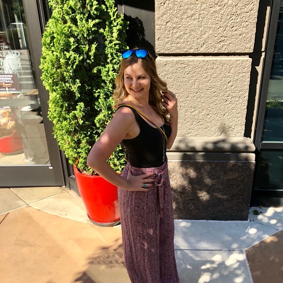 Profile Picture of Sheyna Ruzycki (@sheyna_marie) on Poshmark