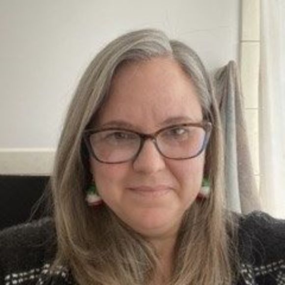 Profile Picture of Alison Mcgannon (@alimcgannon) on Poshmark