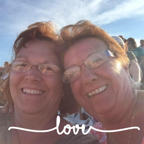 Profile Picture of Joy Staniecki (@joyrydn75) on Poshmark