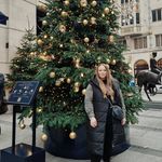 Profile Picture of Sarah • Lifestyle & Cocktails (@cocktail_oclock) on Instagram
