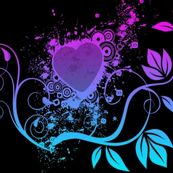 Profile Picture of Lynn Keyser (@bear64bear) on Poshmark