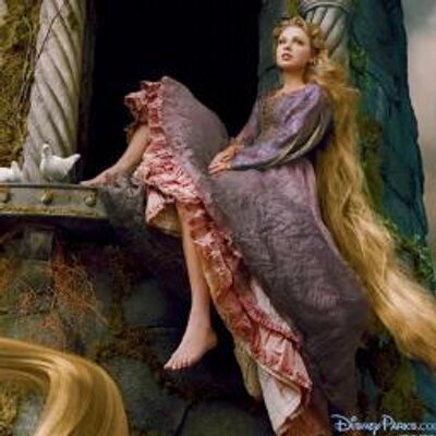Profile Picture of Kelsey Swifton Twitter