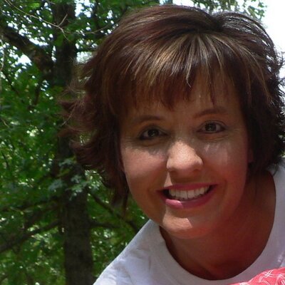 Profile Picture of Shelli Andrews (@ShelliAndrews) on Twitter
