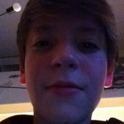 Profile Picture of James Huskey (@lilhusk) on Twitter