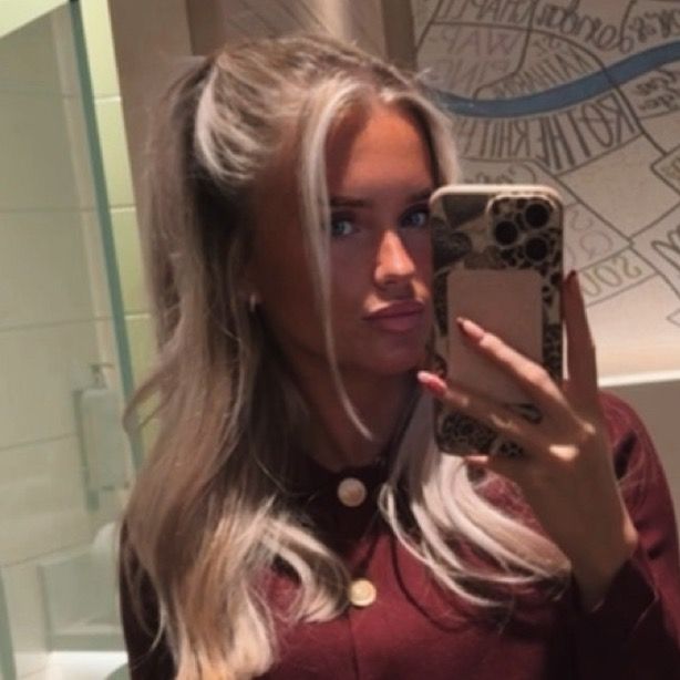 Profile Picture of megan costello (@@megcostello_) on Tiktok