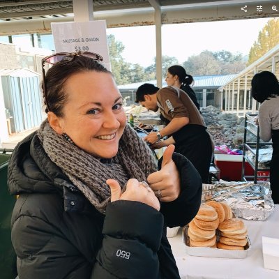 Profile Picture of Jodie-Lee Trembath (@jodietrembath) on Twitter