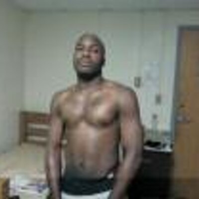 Profile Picture of Chris Jackson (@popoff27) on Twitter