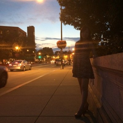 Profile Picture of Xuan (@VickyshaoXuan) on Twitter