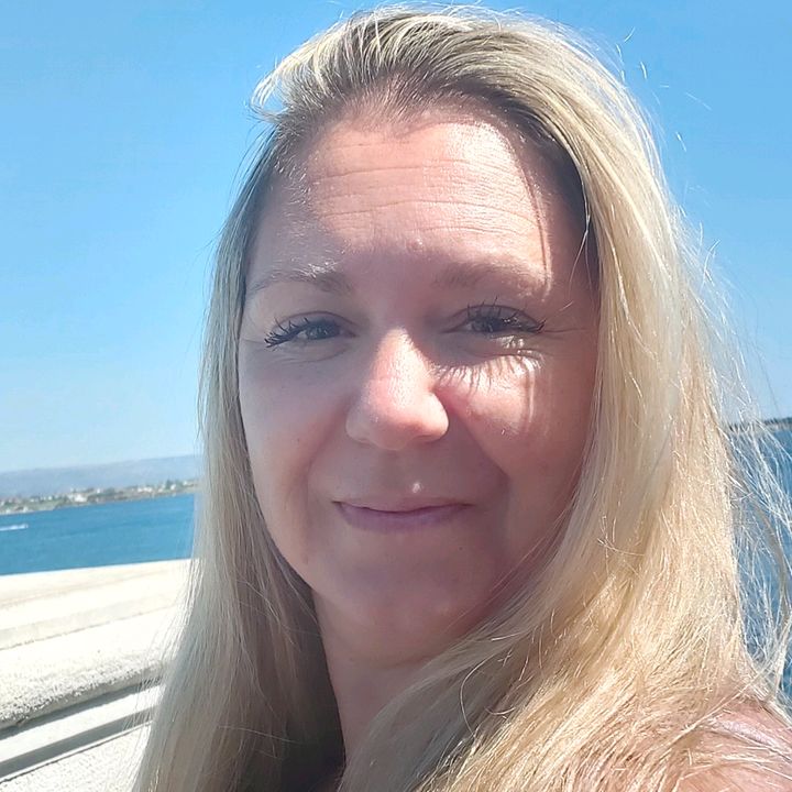 Profile Picture of Joanne Pace (@joannepace0802) on Tiktok
