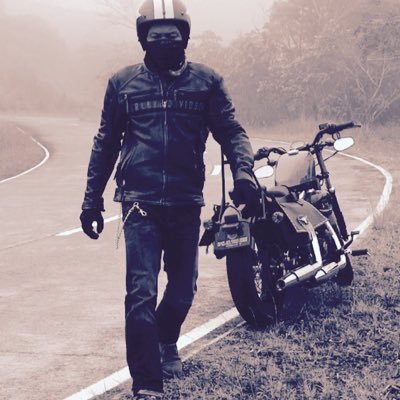 Profile Picture of Chris Dela Cruiser (@C_BFOMG_dlx) on Twitter