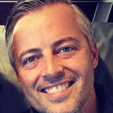 Profile Picture of Aaron Davies (@@aarondeandavies) on Twitter