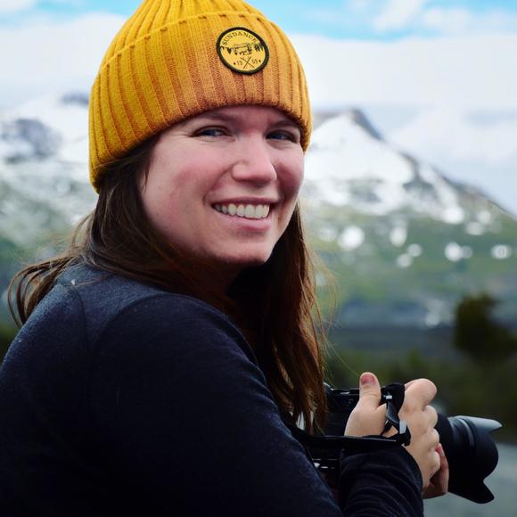 Profile Picture of Colleen Stinchcombe (@callielion) on Poshmark