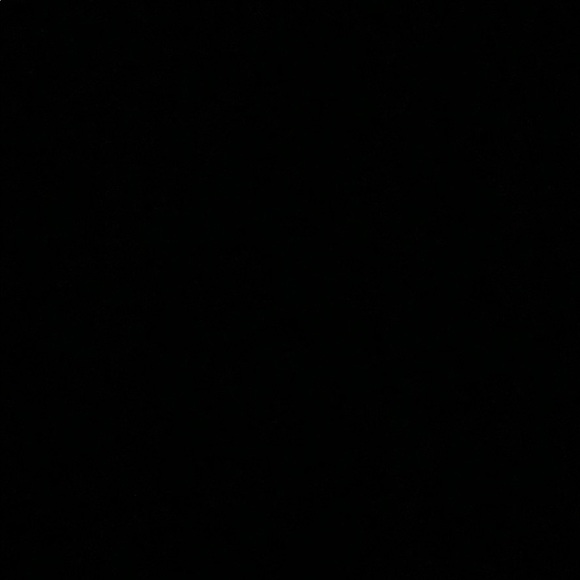 Profile Picture of Bella Grlica (@bellagrlica) on Poshmark