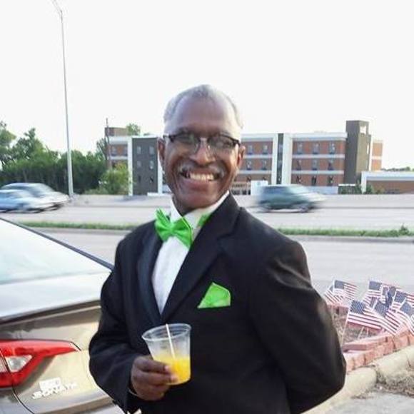 Profile Picture of Chapman Elbert (@elbert1963) on Poshmark