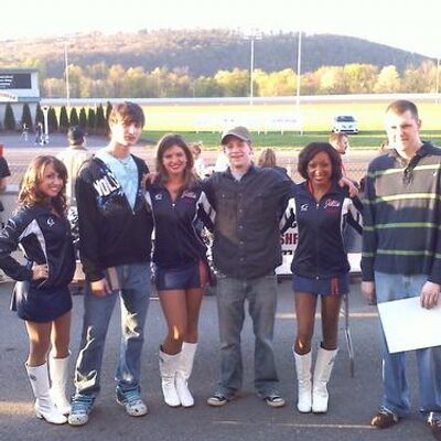 Profile Picture of Mike Poffenbarger (@mike1smoQd) on Twitter