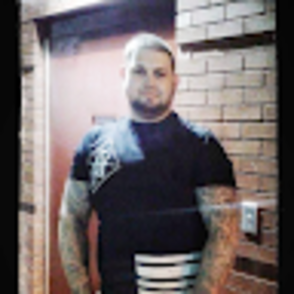 Profile Picture of James Riffe (@jamesriffe69) on Poshmark