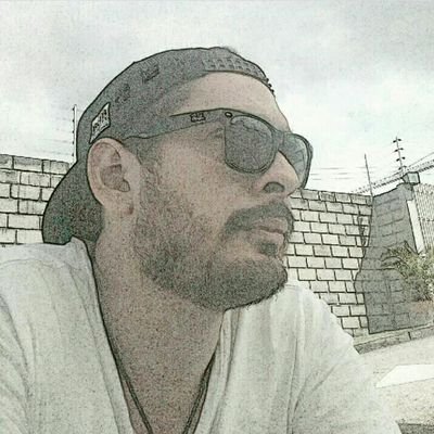 Profile Picture of Carlos Roa. (@Carlosroa2707) on Twitter