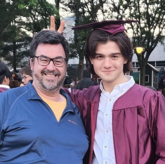 Kevin Brooks - Poshmark Profile Picture of Kevin Brooks (@kmbredskins) on Poshmark