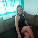 Profile Picture of Thays Pedrosa (@ellen1moises) on Instagram