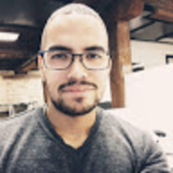 Profile Picture of Rob Alvarado (@rcalvarado84) on Poshmark