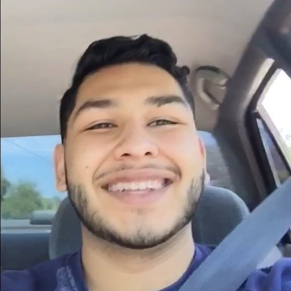 Profile Picture of Adrian Rendon (@arendon1) on Poshmark