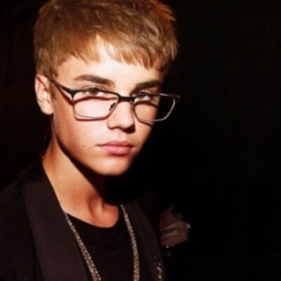 Profile Picture of Isabel Beard (@IsabelBeard14) on Twitter