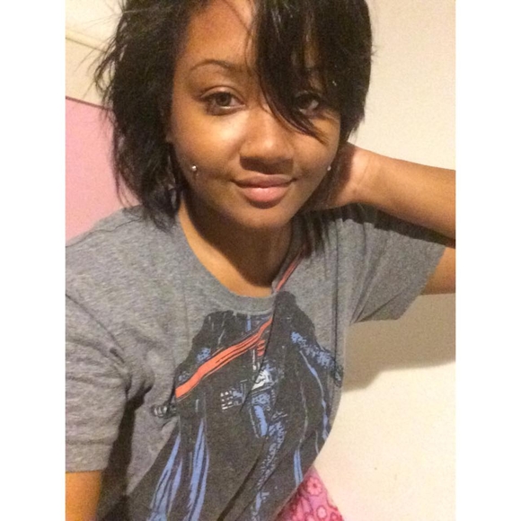 Profile Picture of Frencesca Mitchell (@fmitchellking) on Poshmark