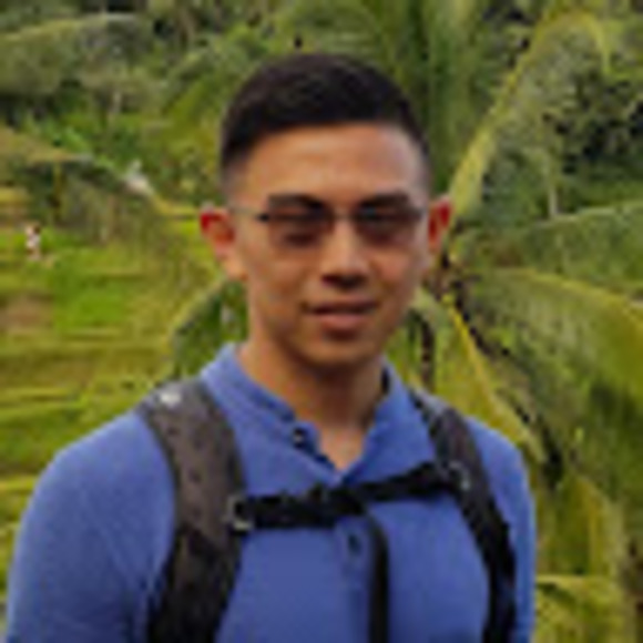 Profile Picture of Michael Hanzel (@michaelhanzel) on Poshmark