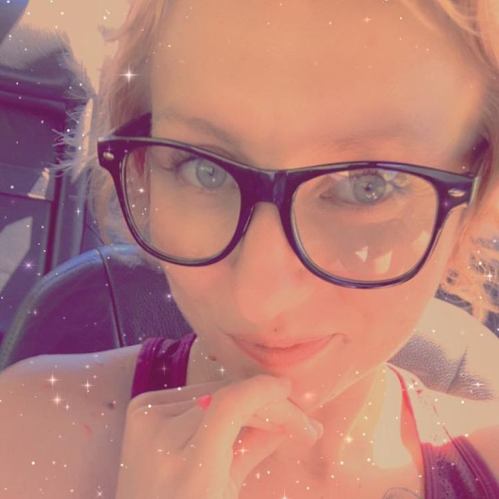 Profile Picture of Cassandra Manor (@cmanor33) on Tiktok