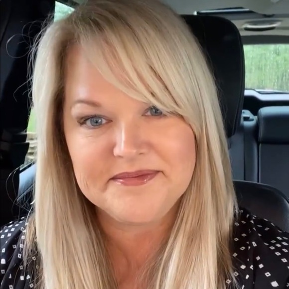 Profile Picture of Jennifer Ewashko (@momfordisney) on Poshmark