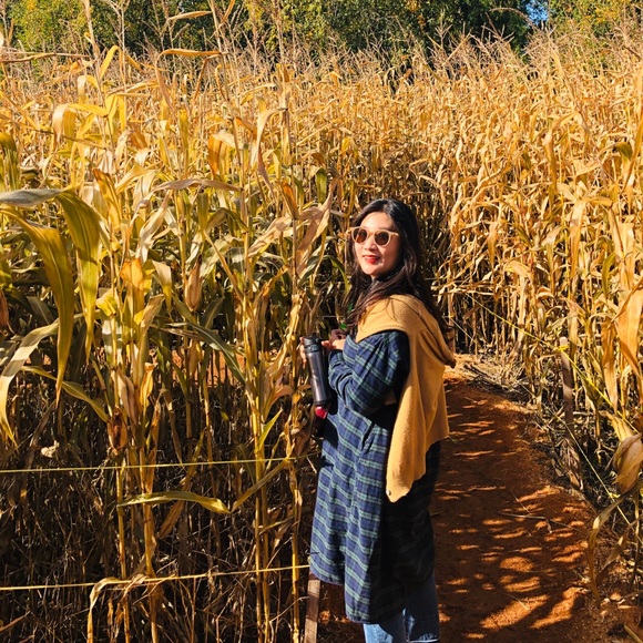 Profile Picture of Yewon Kim (@yewonkim) on Poshmark