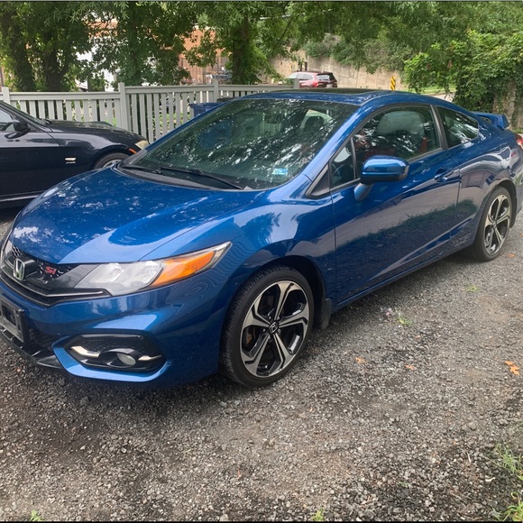 Profile Picture of Jose Herrera (@the_pencilcup) on Poshmark