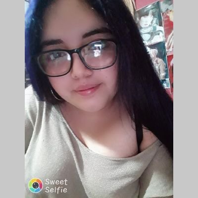 Profile Picture of Lisa_constanza (@Lisaconstanza1) on Twitter