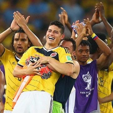 Profile Picture of Santi (@rickynmatt) on Twitter