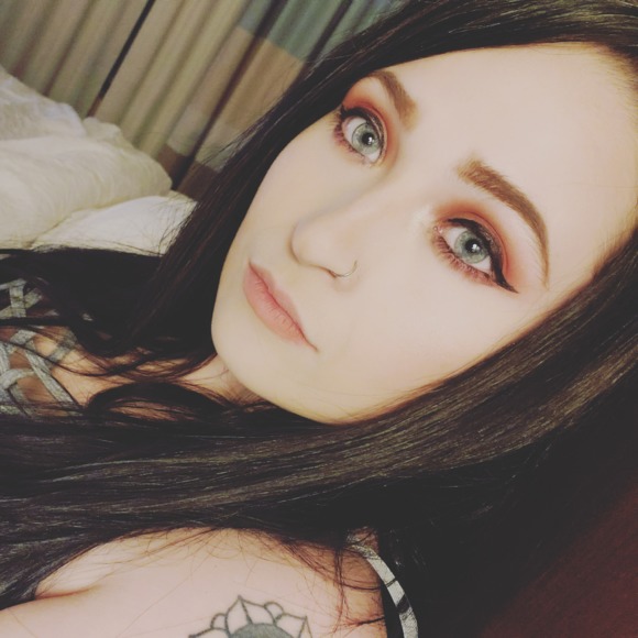 Profile Picture of Kylee Lebarron (@kyleelebarron) on Poshmark