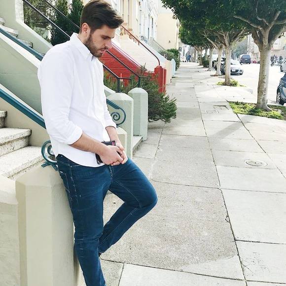Profile Picture of Yannis Aronis (@yiannis_aronis) on Poshmark